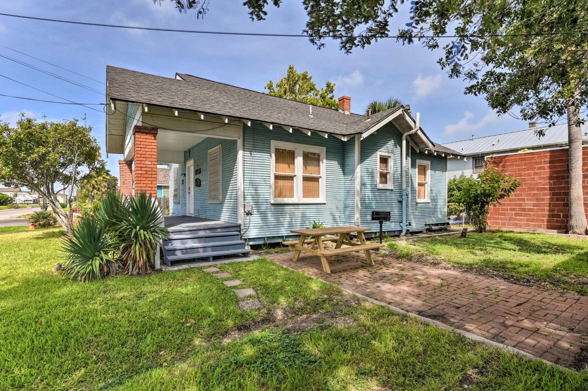 Quaint Galveston Vacation Home - Central Location! 外观 照片